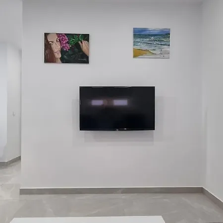Apartment La Playa *